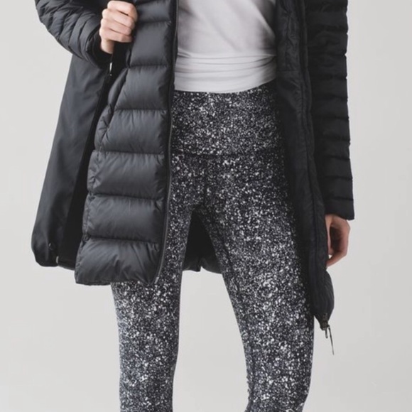 Lululemon wonder under leggings - Picture 1 of 9